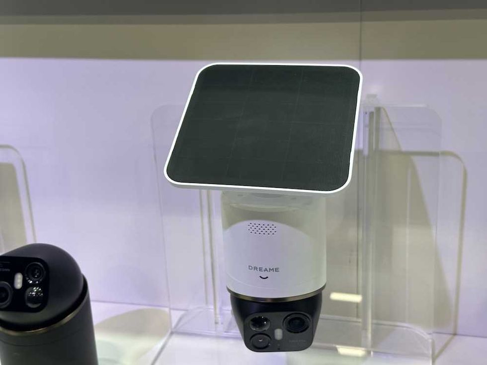 photo of Dreame NAVO ELITE 1 OutCam