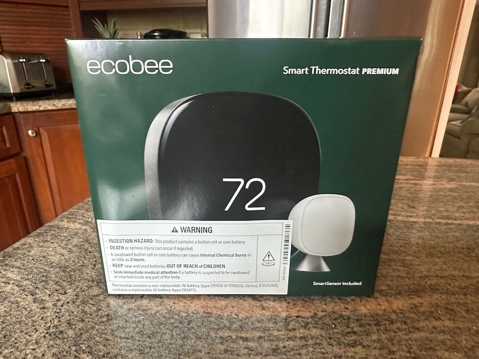 photo of ecobee Premium Smart Thermstat box