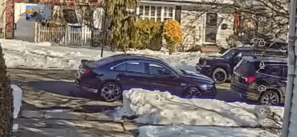 photo of example of zoom-in feature for Outdoor Camera pro Gen 3.