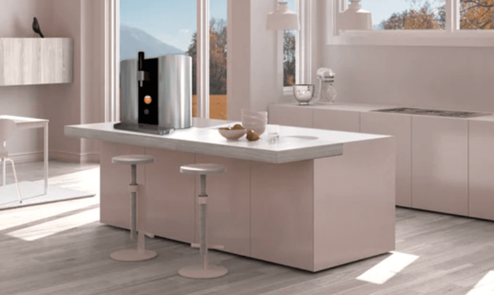 Photo of LG HomeBrew beer brewing device