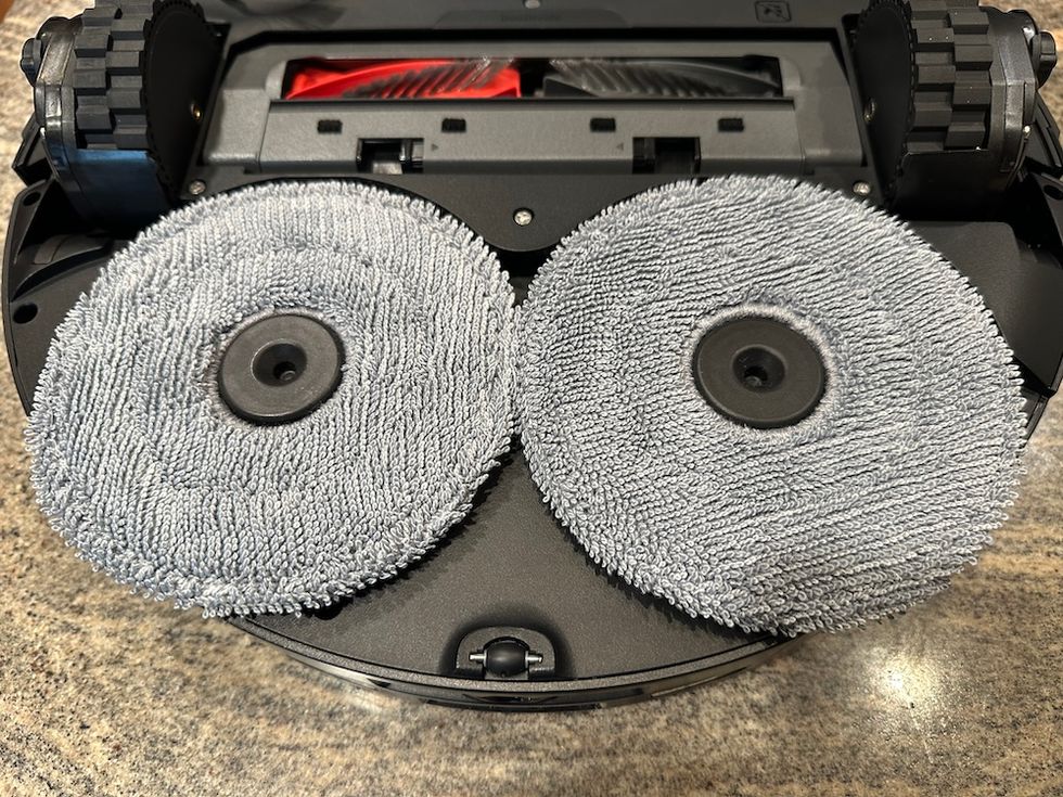 photo of mop pads for Roborock Saros 20