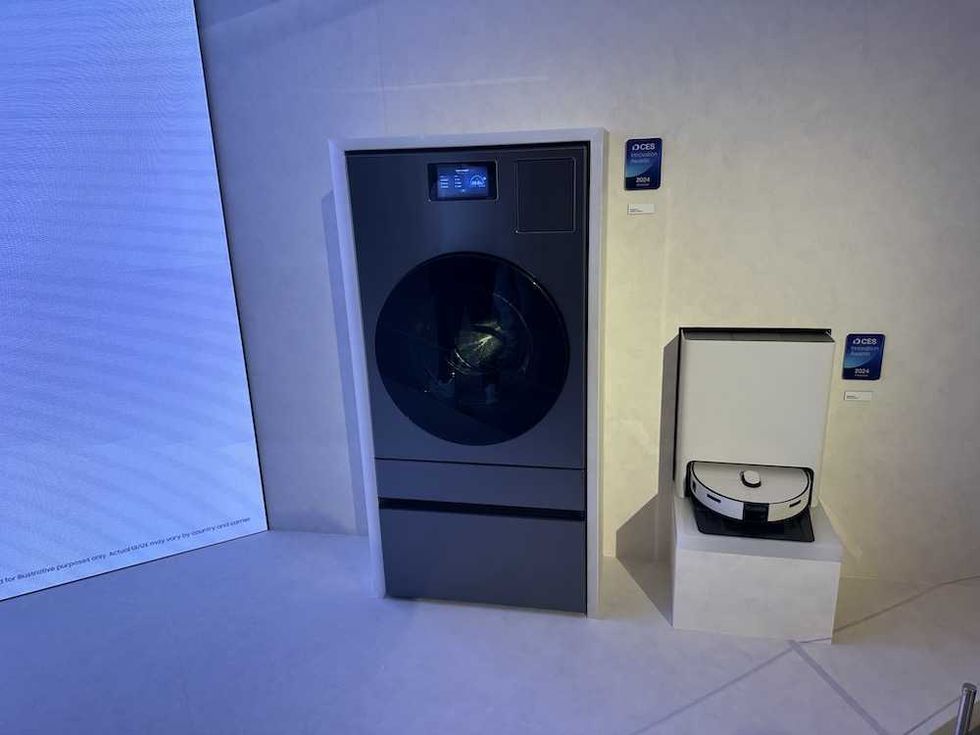 photo of Samsung new smart washer and robot vacuum