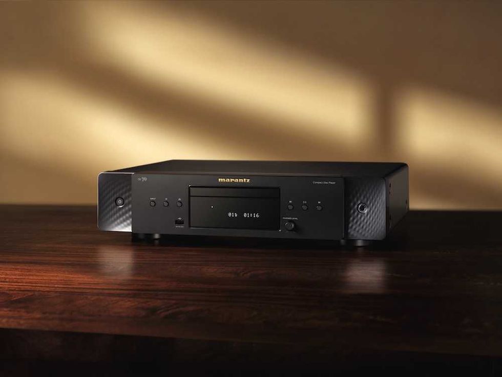 product shot of Marantz Model CD 70