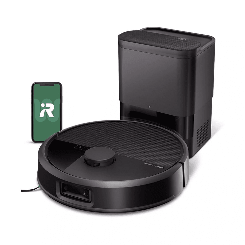 product shot of Roomba Max 715 Vacuum + AutoEmpty Dock