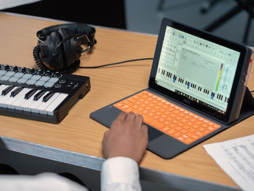 Programs pre-loaded inside include Kano Projects, with coding projects children can use at launch with the Kano PC