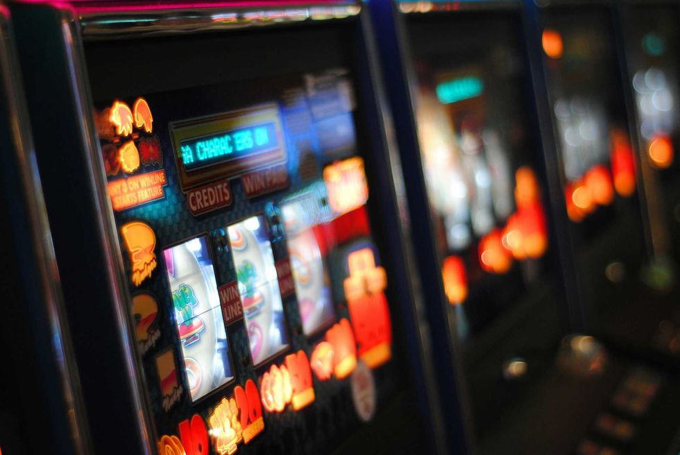 slot machine photo