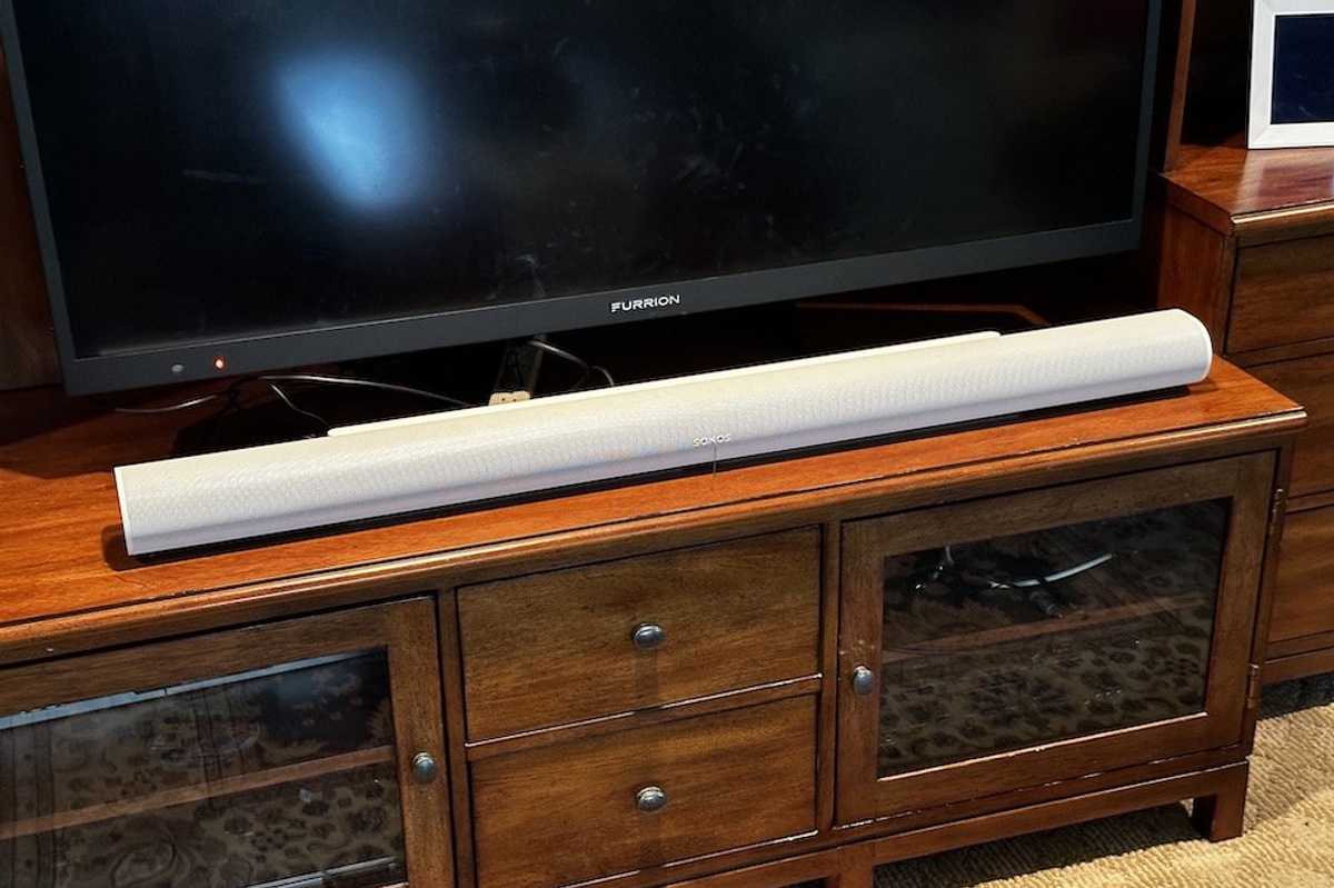 Sonos Arc. Ultra Soundbar connected to a smart TV photo