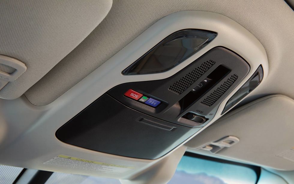 Subaru SOS and concierge buttons