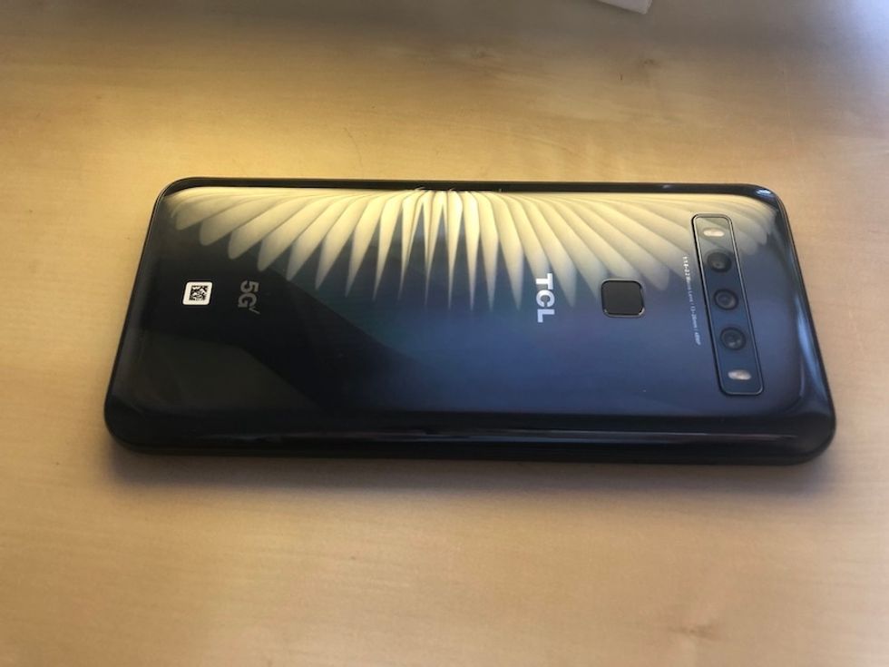 TCL 10 5G UW review