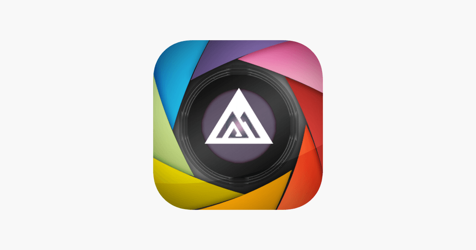 The Color Capture app works with Benjamin Moore paint to find a match