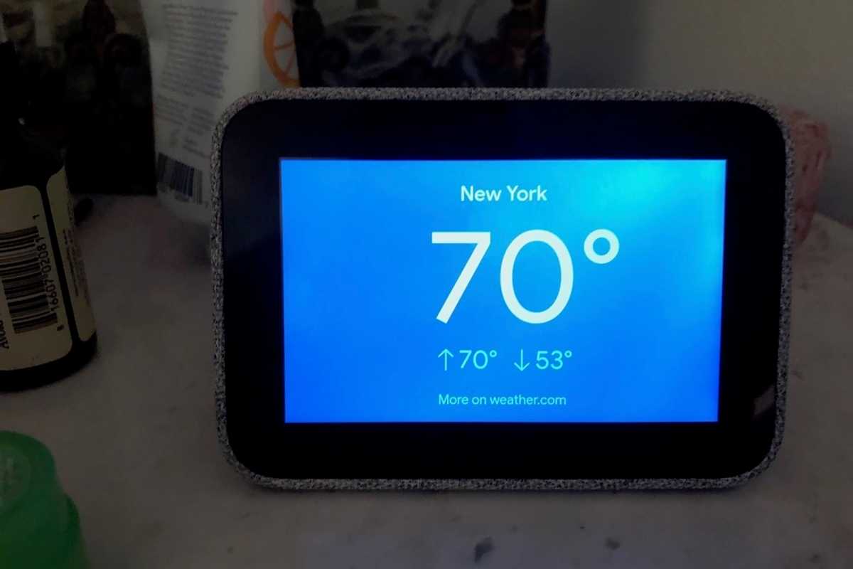 Review: See why the Lenovo Smart Clock is my new favorite for the bedroom