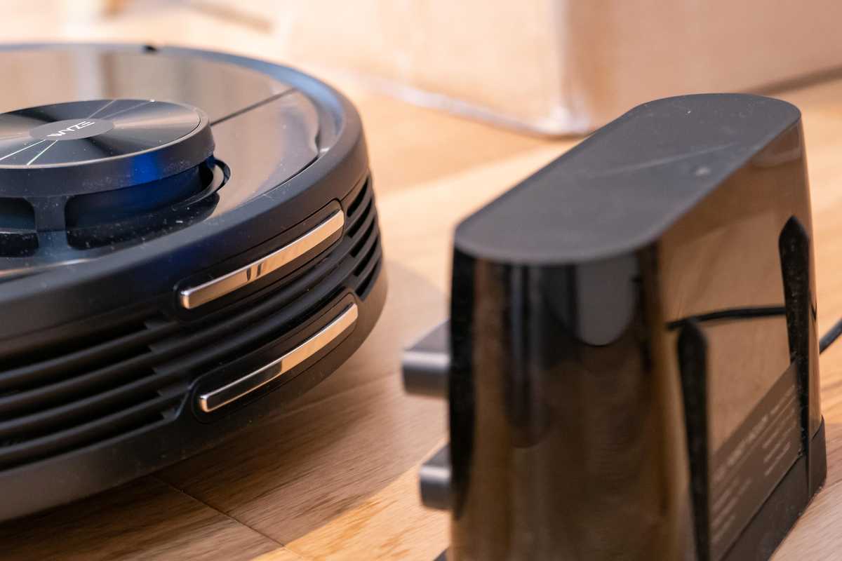 The Wyze Robot Vacuum and its charging dock