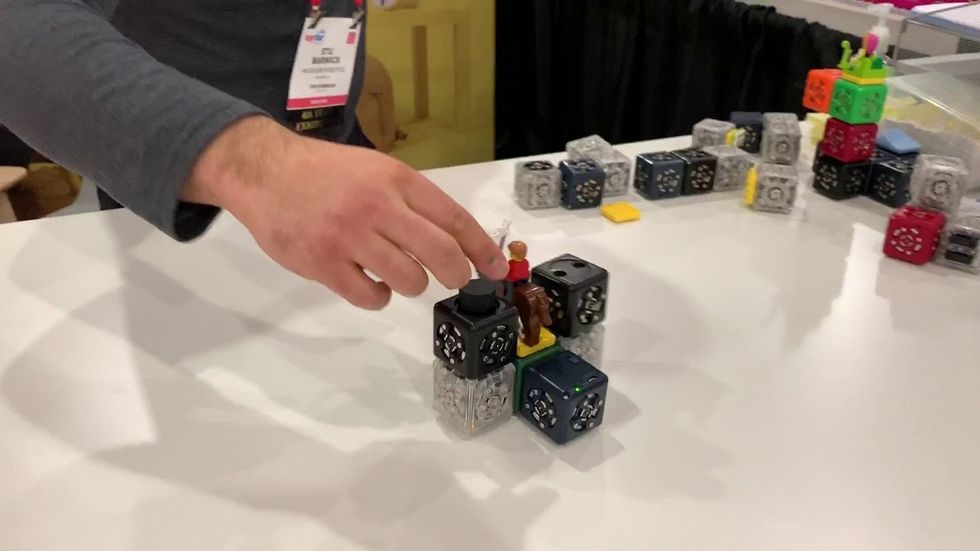 \u200bA photo of the Cubelets Curiosity Kit, a perfect desk toy for teachers, but one they can share with curious students