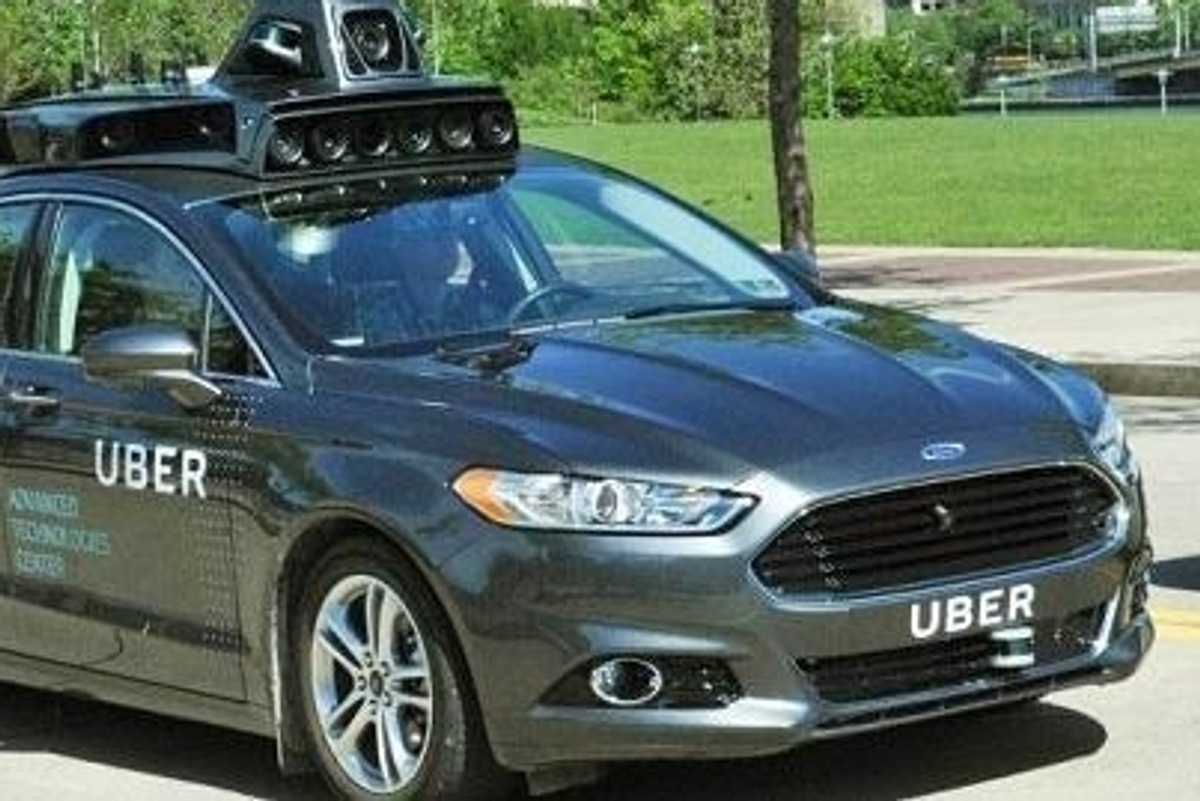 Uber is just one kind of service that is spurring the location of things market